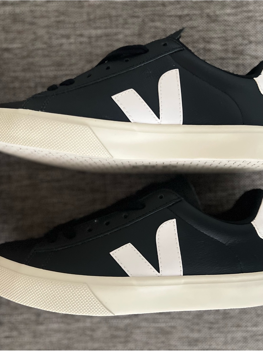 VEJA Campo Chromefree Leather Black White Sneakers Size 37 / US 6